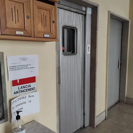 Apartment Mythos -dimora Degli Artisti Taranto